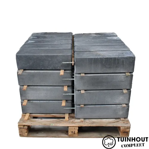 PALLET ACTIE: 40 Betonpoeren antraciet facet rondom en glad 150x150x580mm